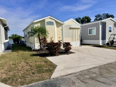 Photo 2 of 15 of home located at 7125 Fruitville Rd 1459 Sarasota, FL 34240