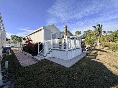 Photo 3 of 15 of home located at 7125 Fruitville Rd 1459 Sarasota, FL 34240