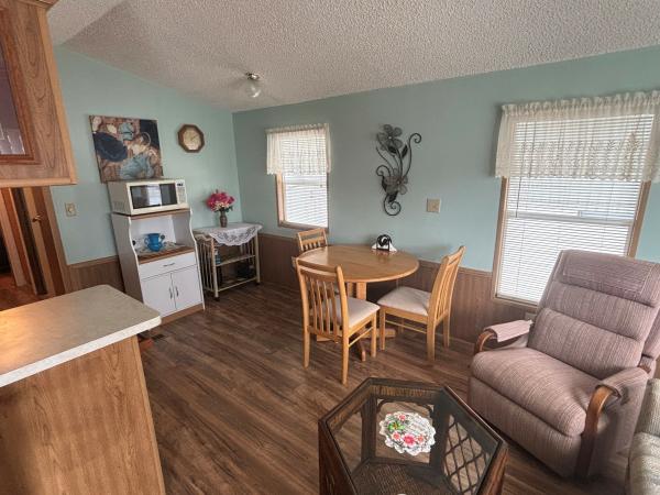 1992 NA NA Mobile Home