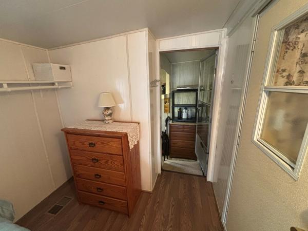 1992 NA NA Mobile Home