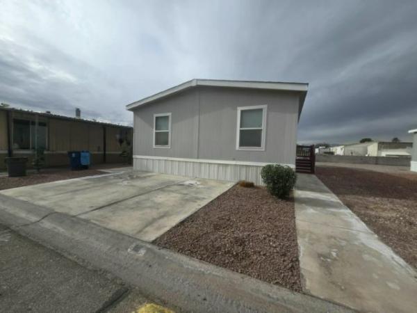 2022 Clayton - Buckeye AZ Mobile Home For Sale