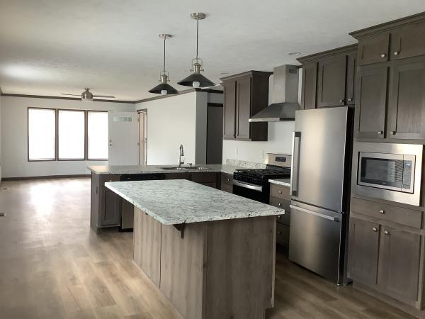 2025 Fairmont 430LE28523F (W/Porch) - CAVCO - Fairmont Homes-Nappanee Mobile Home