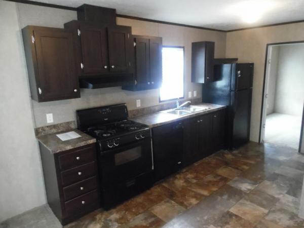 2013 Clayton 95PLS16663A Mobile Home