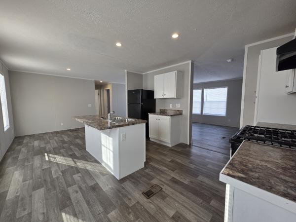 2022 Champion RFN2856907 Mobile Home