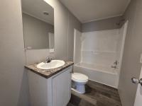 2022 Champion RFN2856907 Mobile Home