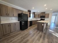 2023 Champion RFN2860907 Mobile Home