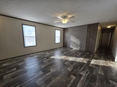 Photo 4 of 10 of home located at 64 Eucalyptus Court Flint, MI 48506