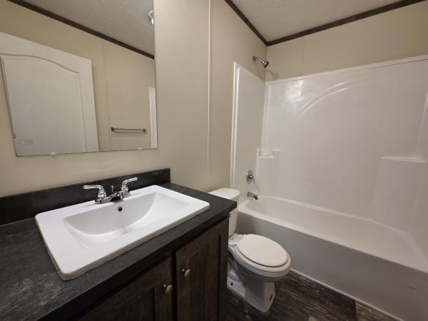 2020 Clayton Mobile Home