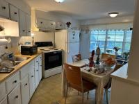 1982 Twin T23613335A Mobile Home