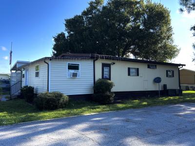 Photo 2 of 12 of home located at 2521 Hickoc Place Kissimmee, FL 34741