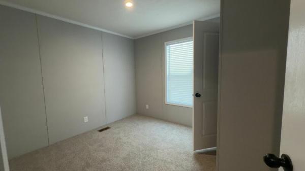 2025 Champion Dutch Aspire Mobile Home