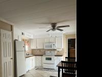 1975 HS 8763 Mobile Home