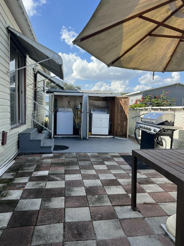 1975 HS 8763 Mobile Home