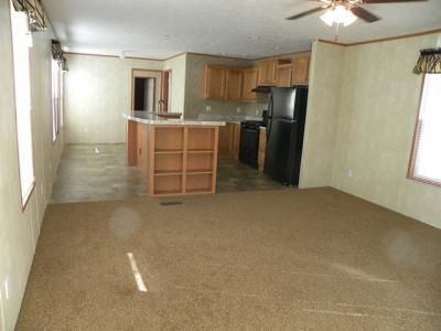 Photo 2 of 6 of home located at 141 East Daisy Lane Holland, OH 43528