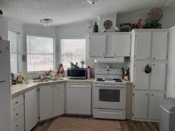 1990 PALM Harbor Manufactured Home