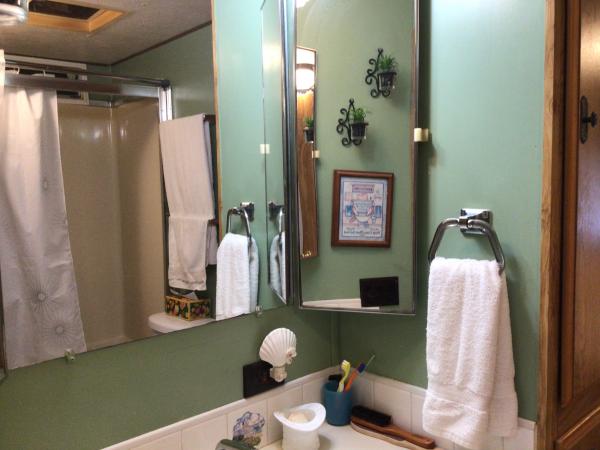 1982 Franklin 1985 Mobile Home