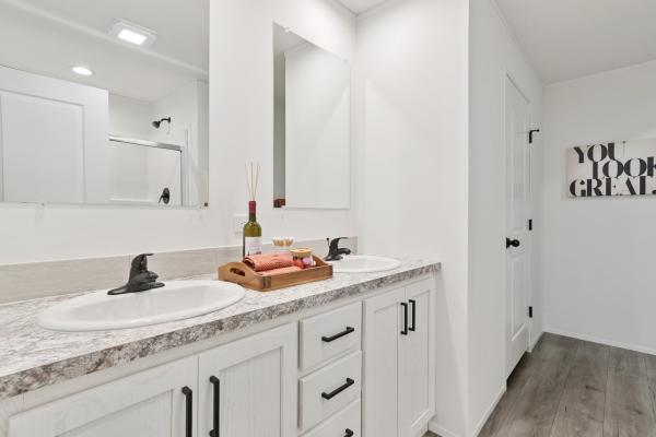 2026 Champion RAPB2852H32170 Mobile Home