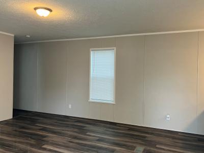 Photo 2 of 15 of home located at 70 Oren Drive Galesburg, IL 61401