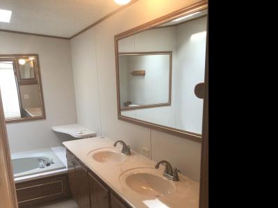 Photo 4 of 7 of home located at 5702 Angola Rd. #48 Toledo, OH 43615