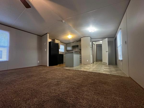 2012 Clayton Homes Inc Yes Mobile Home