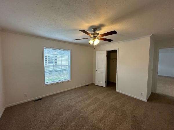 2023 Champion DD2856202 Mobile Home