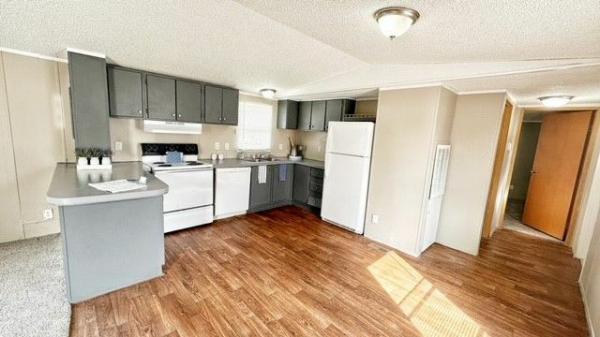 2002 Schult Mobile Home For Sale