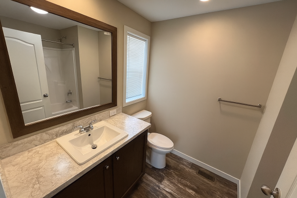 2022 Clayton 81RDH28523E Mobile Home