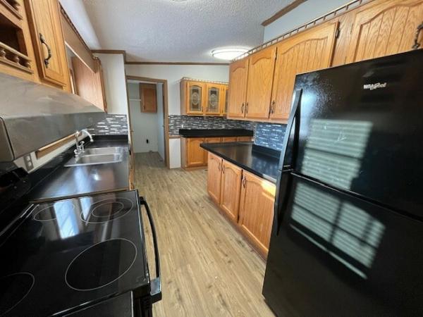 1994 Victorian . Mobile Home