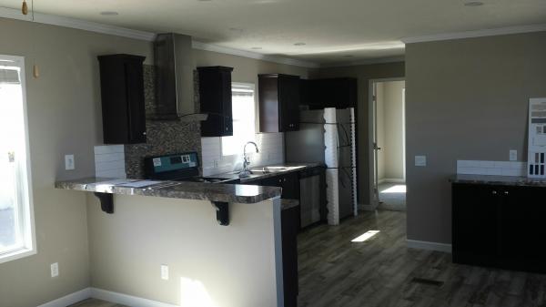 Photo 1 of 2 of home located at 4323 Canary Drive Dubuque, IA 52001