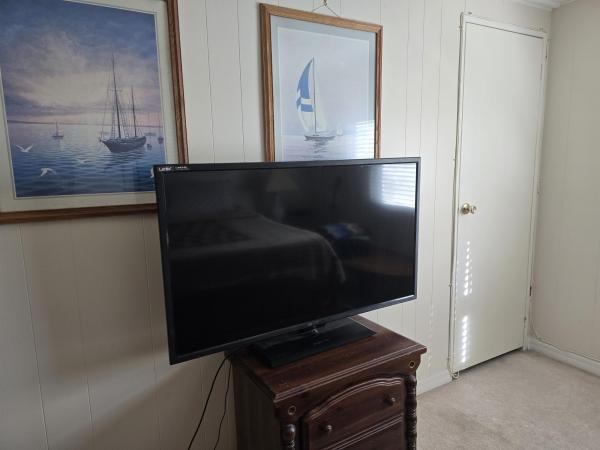 1980 TWIN HS Mobile Home