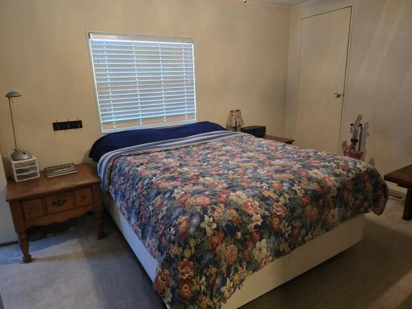 1980 TWIN HS Mobile Home