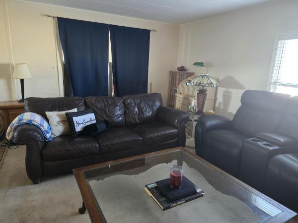 1980 TWIN HS Mobile Home