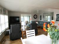 1981 Jacobsen 6-4421 Mobile Home