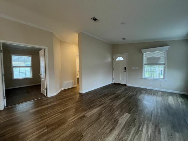 2018 Skyline Silver Springs Mobile Home