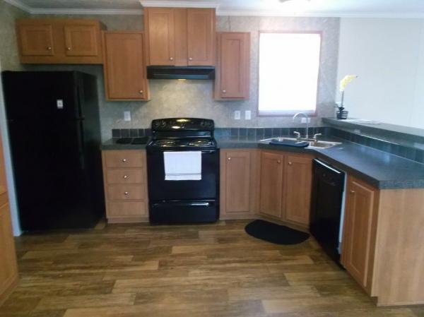 2011 Clayton Homes Inc Mobile Home For Sale