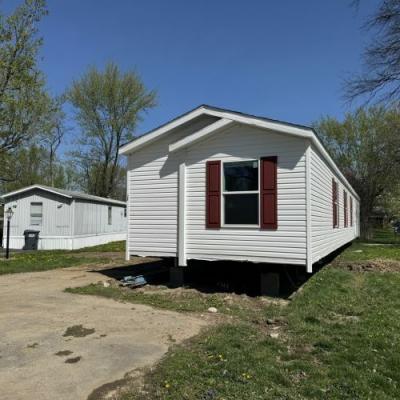 Photo 2 of 30 of home located at 27 Crestwood Drive #0028 Middletown, IN 47356