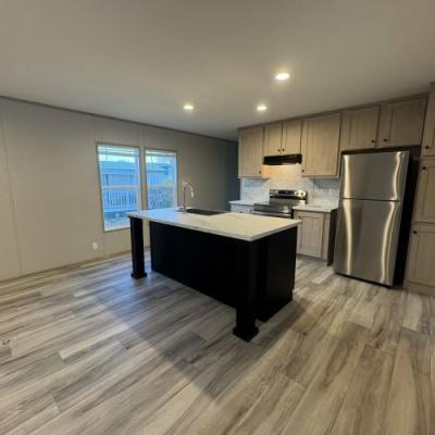 Photo 4 of 26 of home located at 2319 Greensburg Rd Lot 12 Campbellsville, KY 42718