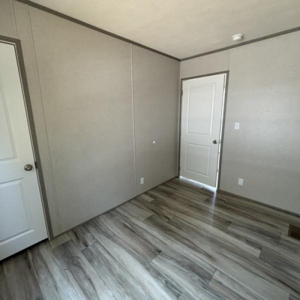 2025 Clayton Mobile Home