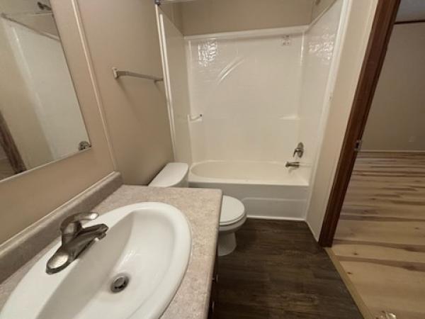 2020 LH166432-F  Home