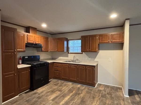 2020 LH166432-F  Home