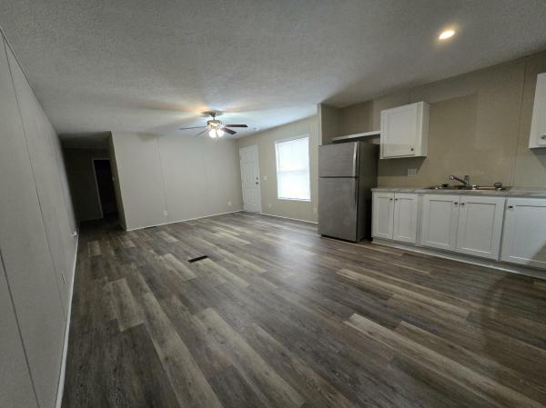 2022 RFN16649BFC1  Home