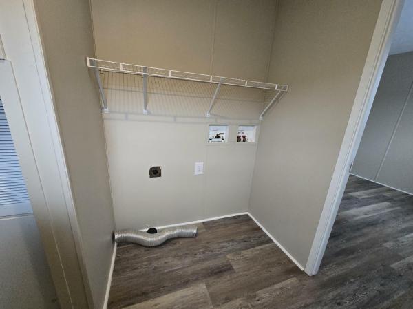 2022 RFN16649BFC1  Home