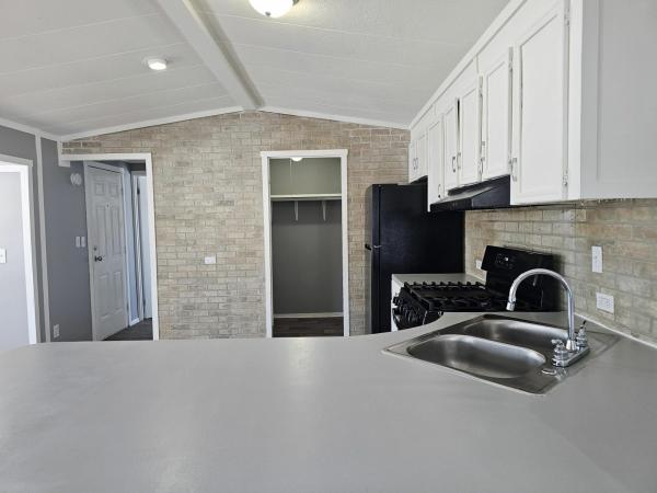 1985 Holly Park Inc Mobile Home For Sale