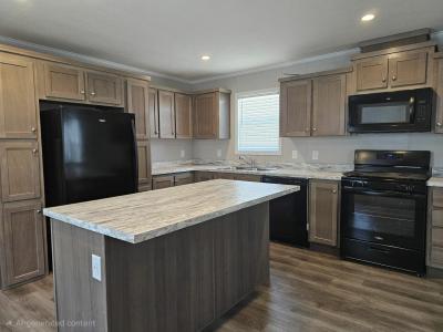 Mobile Home at 5610 Mellinger Circle Lot 185 Saginaw, MI 48601