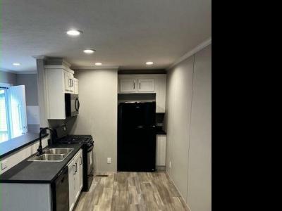 Photo 4 of 7 of home located at 815 East Oakton #216 Des Plaines, IL 60018