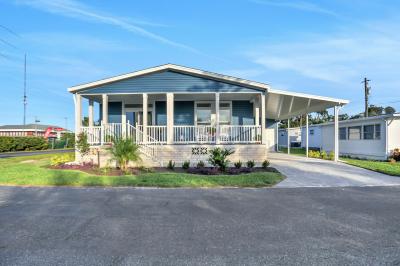 Mobile Home at 4403 Calm Harbor St. Bradenton, FL 34207