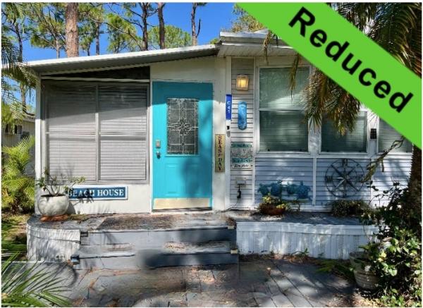 Photo 1 of 2 of home located at 1300 N River Rd Lot C41 Venice, FL 34293