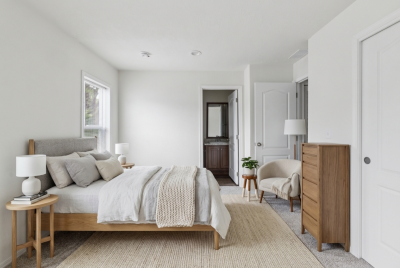 Photo 4 of 23 of home located at 3612 Northeast 4th Street #4 Renton, WA 98056