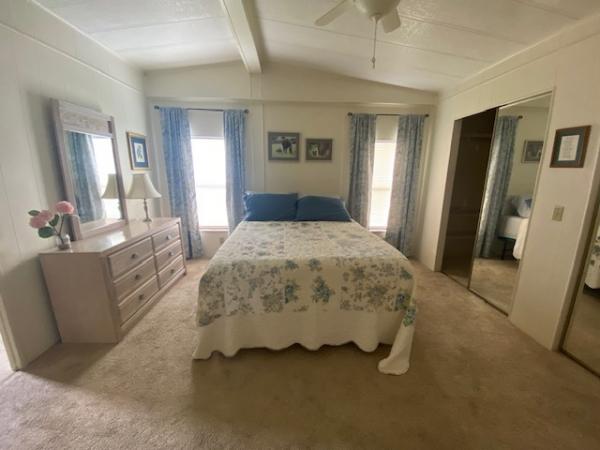 1984 Barr HS Mobile Home