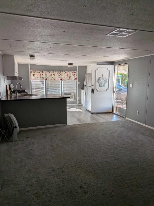 1982 Bainbridge Mobile Home